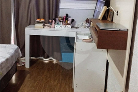 Sobrado à venda com 3 quartos, sendo 1 suíte,  em Vila Nova Cintra, Mogi das Cruzes, SP