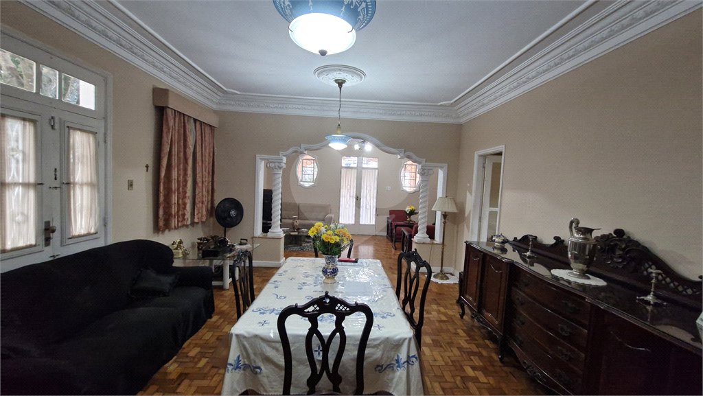 Casa à venda com 4 quartos em Grajaú, Rio de Janeiro, RJ