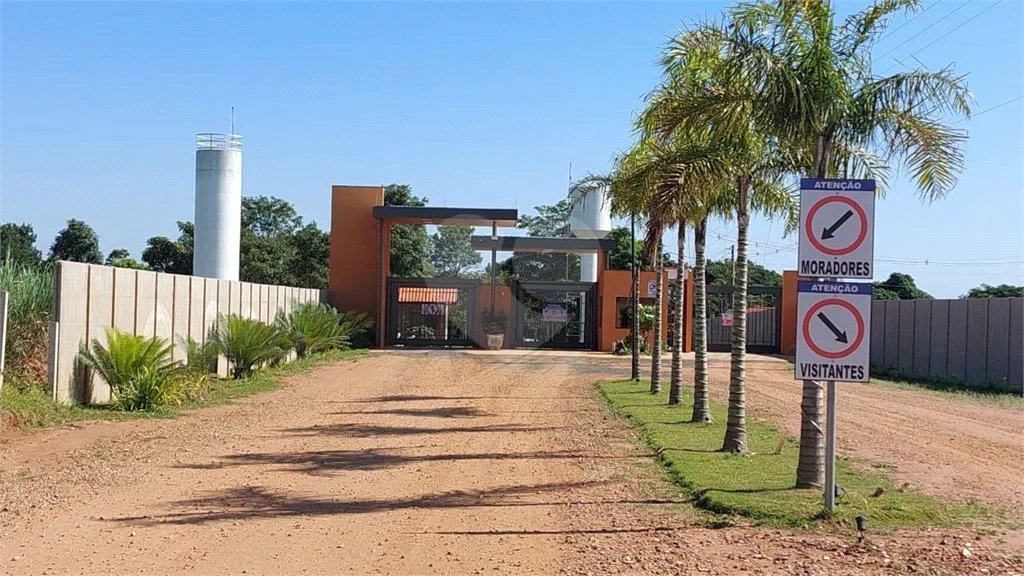Chácara à venda com 4 quartos, sendo 1 suíte,  em Jardim dos Ipês, Brodowski, SP