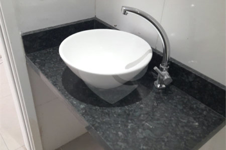 Apartamento à venda com 2 quartos em Lapa, São Paulo, SP