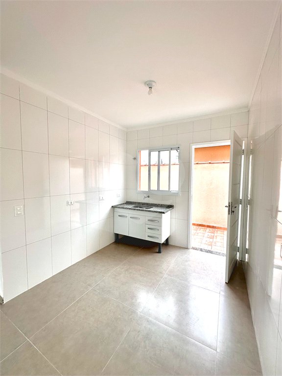 Apartamento à venda ou para alugar com 2 quartos, sendo 1 suíte, em Vista Linda, Bertioga, SP
