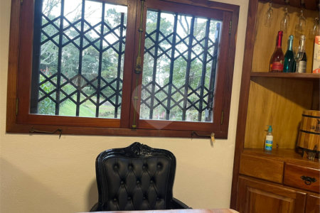 Sítio à venda com 4 quartos, sendo 1 suíte, em Caete (mailasqui), São Roque, SP