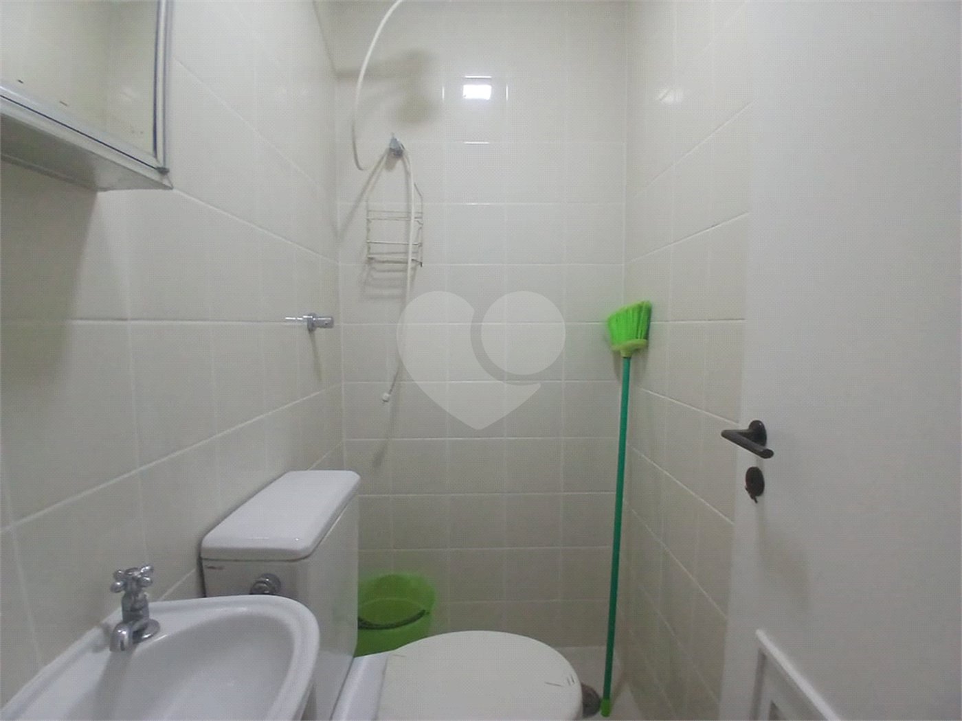 Apartamento à venda ou para alugar com 3 quartos, sendo 1 suíte,  em Bela Aliança, São Paulo, SP