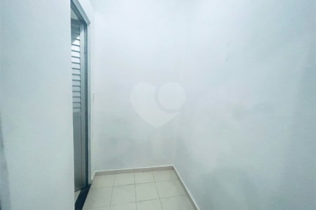 Apartamento à venda com 3 quartos, sendo 1 suíte, em Lagoa, Rio de Janeiro, RJ