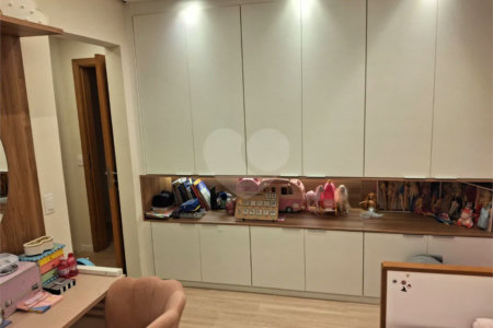 Apartamento à venda com 3 suítes em Santana, São Paulo, SP