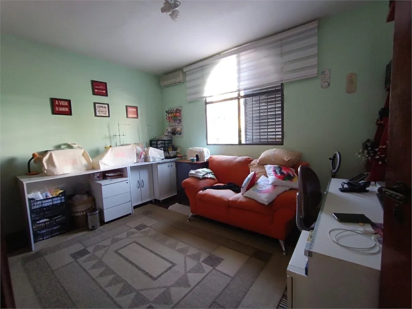 Sobrado à venda com 3 quartos, sendo 1 suíte, em Jaguaré, São Paulo, SP