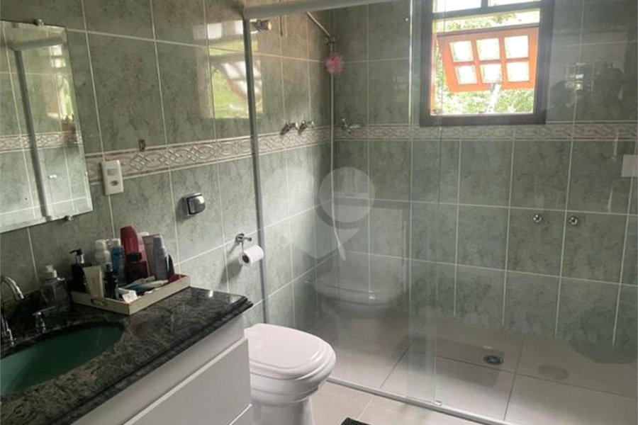 Casa à venda com 3 quartos, sendo 1 suíte, no condomínio Clube de Campo Mairiporã, Mairiporã - SP