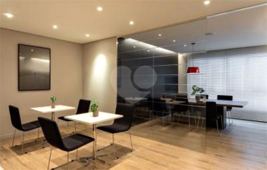 Kitnet à venda com 1 quarto no Centro, São Paulo, SP