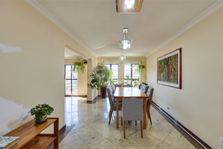 Apartamento à venda com 4 quartos, sendo 1 suíte, em Jardim Marajoara, São Paulo, SP