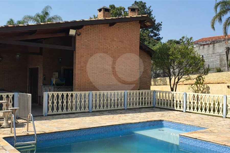 Chácara à venda com 4 quartos, sendo 2 suítes, em Serra da Cantareira, Mairiporã, SP