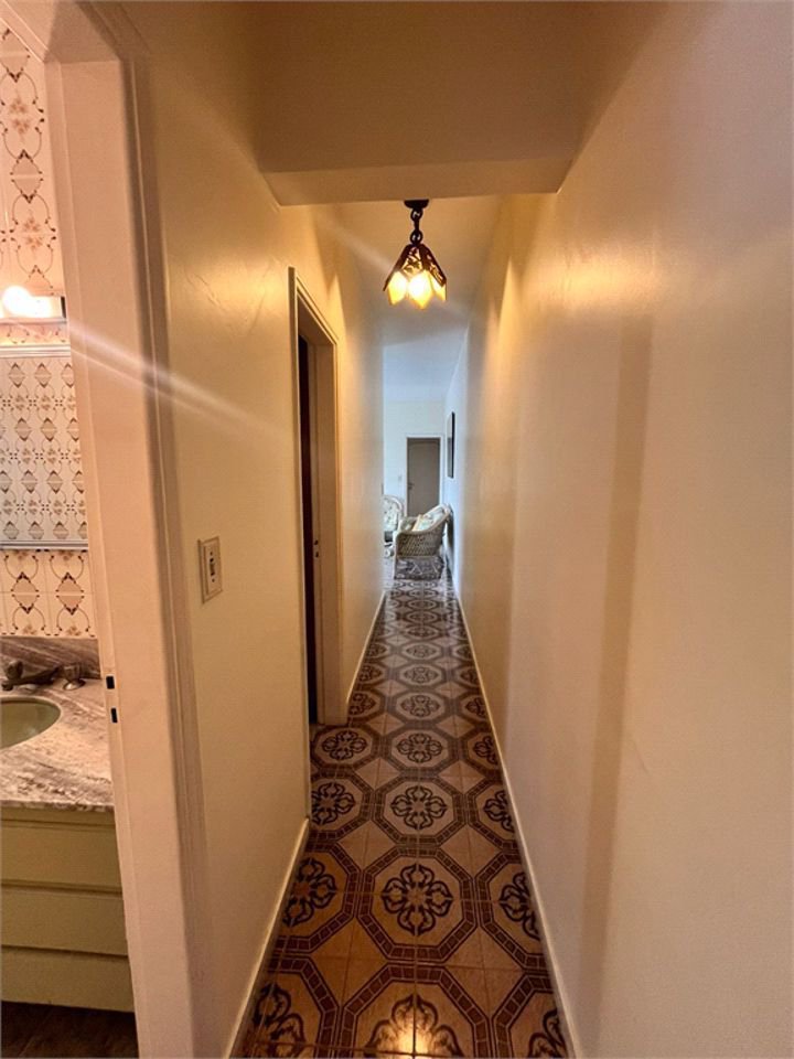 Apartamento Residencial à venda, Enseada, Guarujá - AP0481.