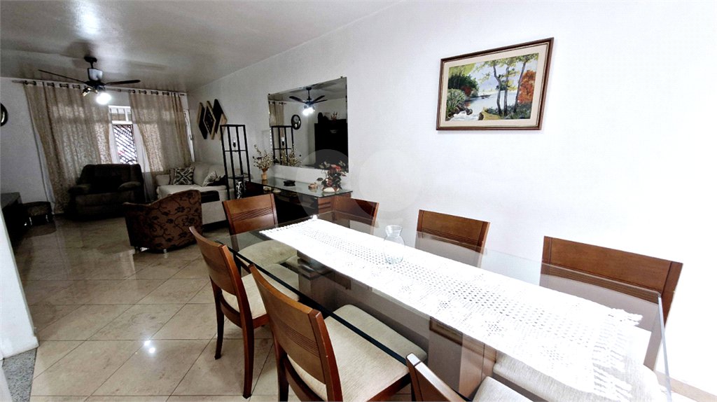 Sobrado à venda com 3 quartos, sendo 1 suíte, em Alto da Boa Vista, São Paulo, SP