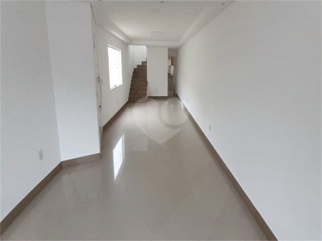 Sobrado à venda com 4 quartos, sendo 3 suítes,  em Vila Maria Alta, São Paulo, SP