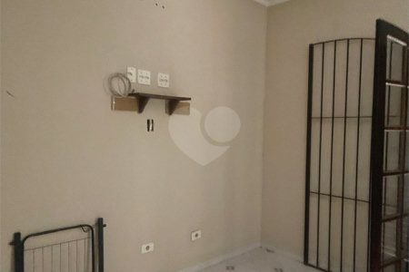 Casa à venda com 3 quartos, sendo 2 suítes, em Jardim do Papai, Guarulhos, SP