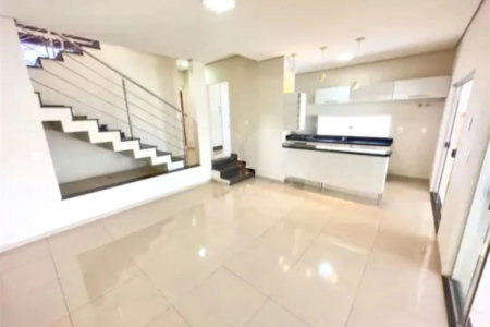 Condomínio à venda com 4 quartos, sendo 2 suítes, em Jardim Imperial, Cuiabá, MT