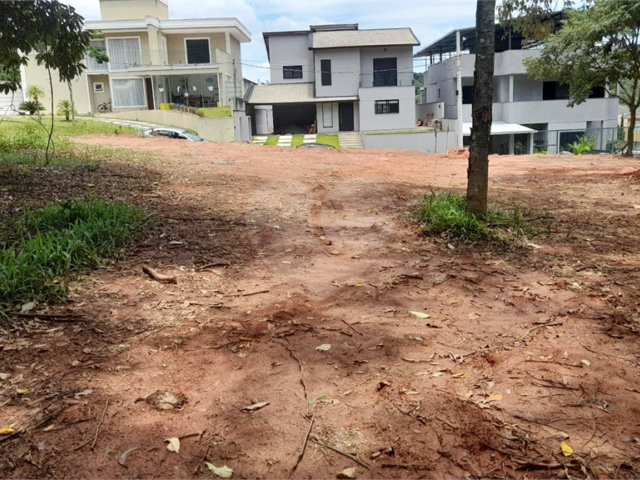 Terreno à venda no condomínio Itaguaçu da Cantareira, São Paulo - SP