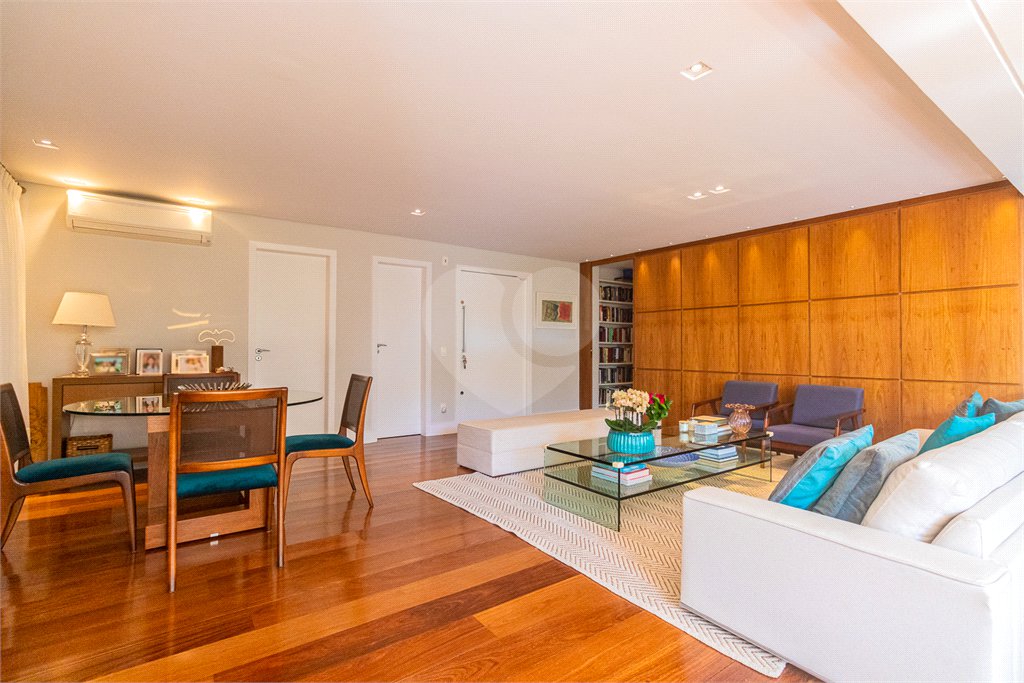 Apartamento à venda com 3 suítes em Alto da Boa Vista, São Paulo, SP