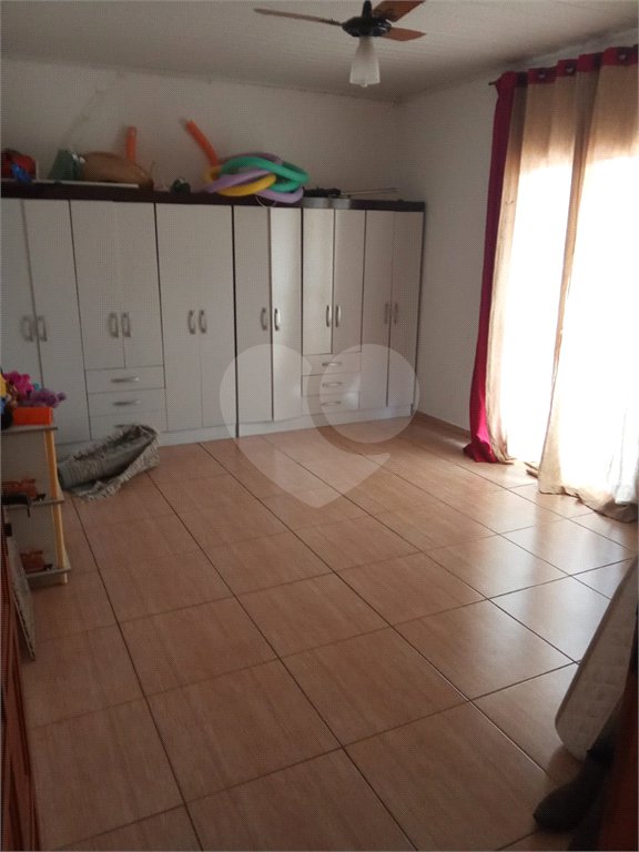 Casa à venda com 3 quartos, sendo 1 suíte, em Capoavinha, Mairiporã, SP