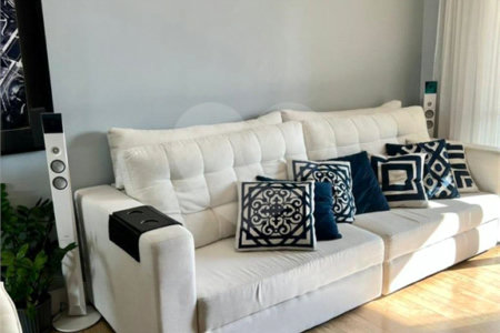Apartamento à venda com 2 quartos, sendo 1 suíte, do Maranhão, São Paulo, SP