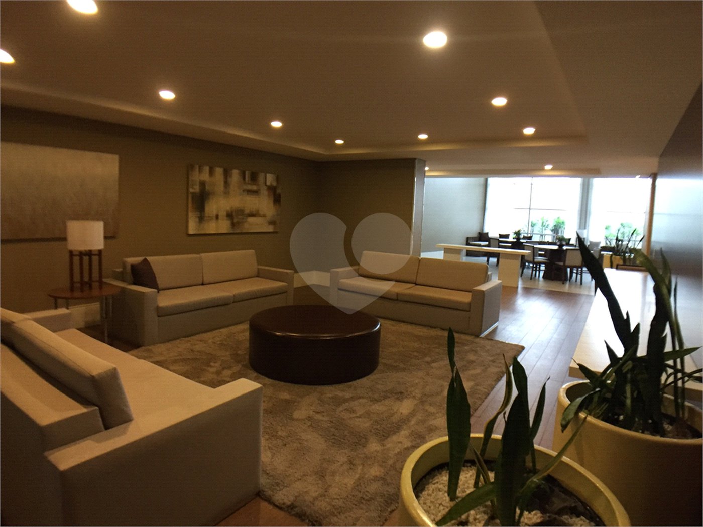 Apartamento à venda com 3 suítes em Barra Funda, São Paulo, SP