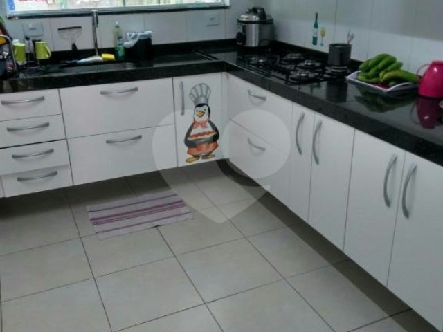 Sobrado à venda com 3 quartos, sendo 1 suíte,  em Imirim, São Paulo, SP