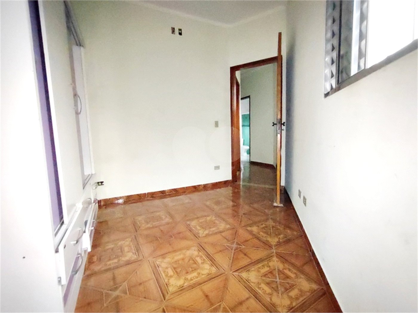 Sobrado à venda com 3 quartos em Tremembé, São Paulo, SP