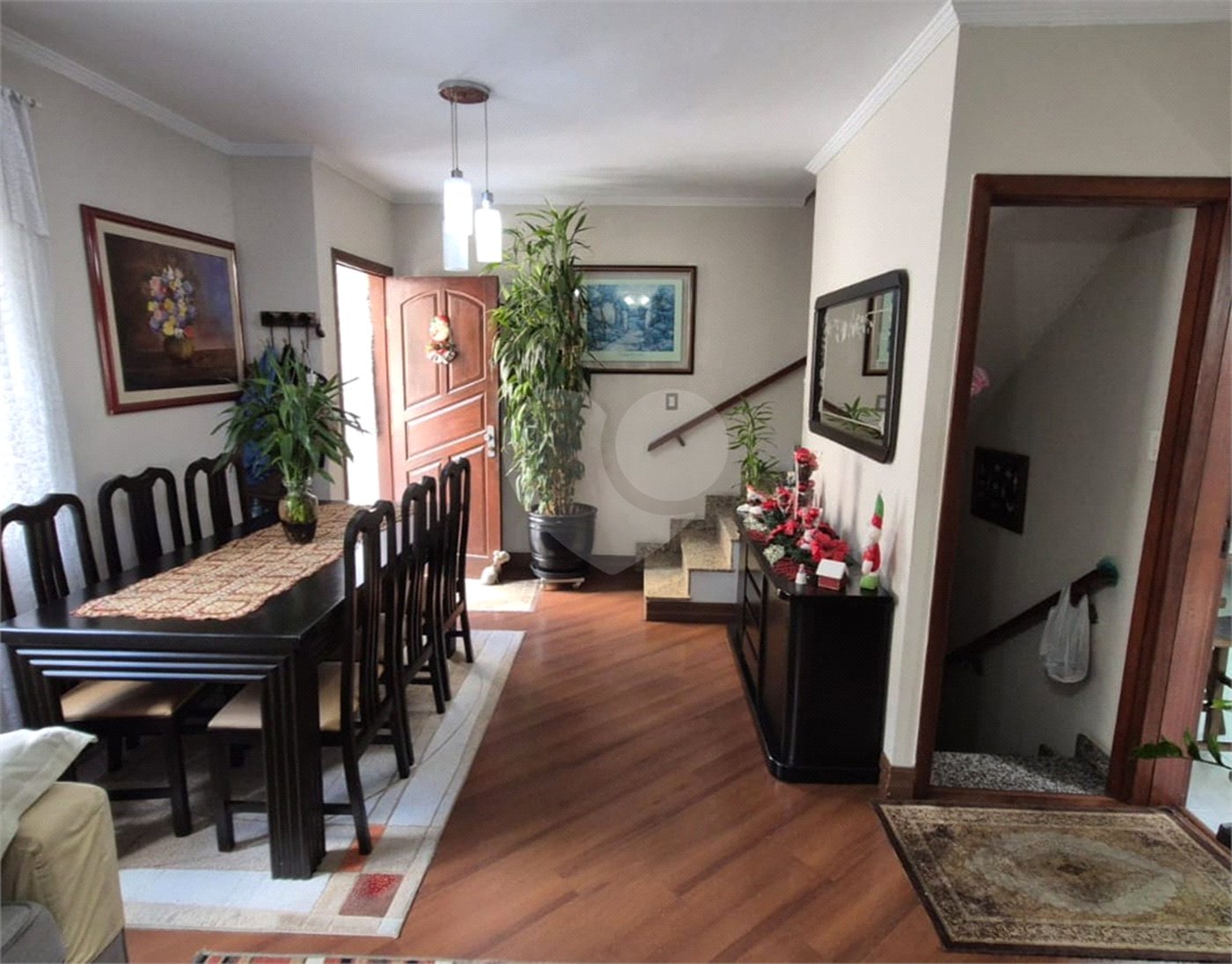 Casa à venda com 3 quartos, sendo 1 suíte, no condomínio Indefinido_ernani Pinto_439, São Paulo - SP