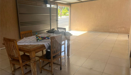 Casa à venda com 2 quartos em Jardim Boa Vista, Araraquara, SP