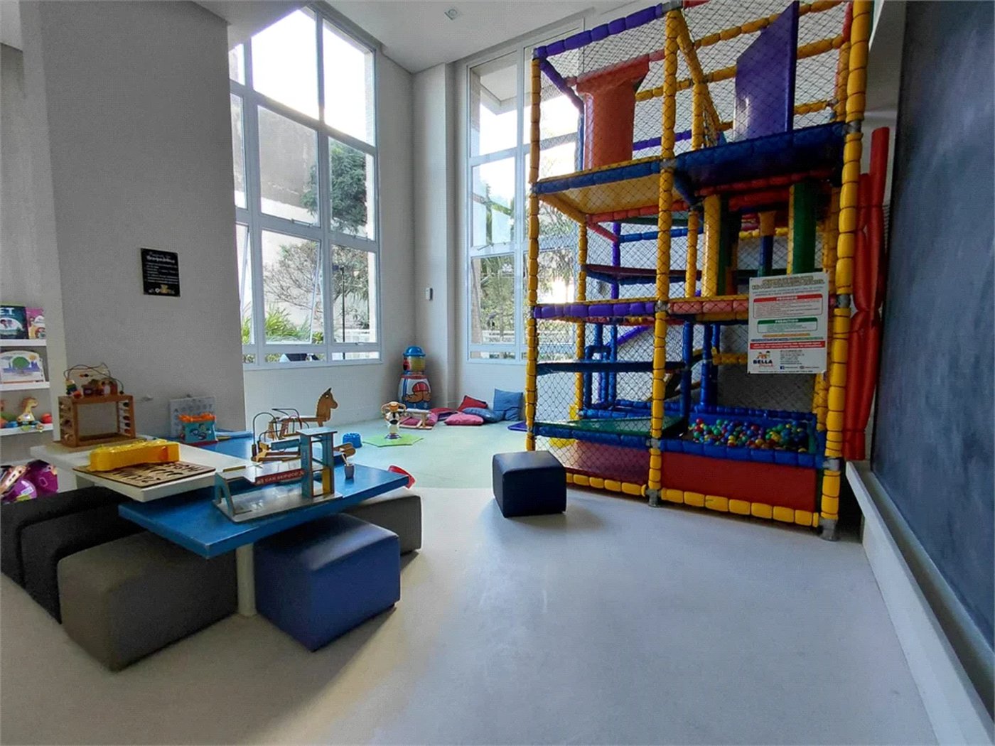 Apartamento à venda com 2 suítes em Água Branca, São Paulo, SP