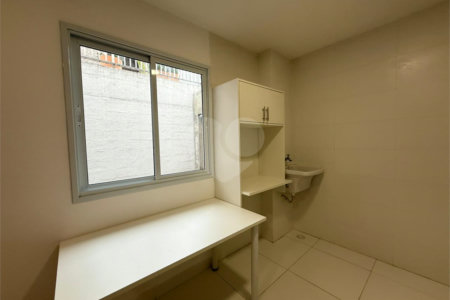 Casa à venda com 2 quartos no condomínio Severa, São Paulo - SP