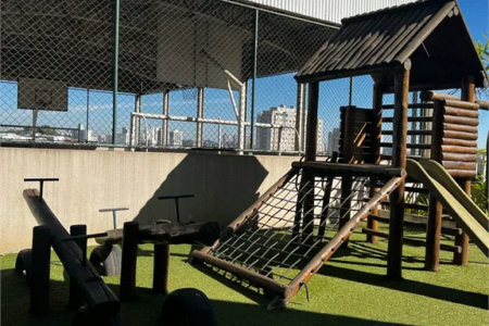 Apartamento à venda com 3 quartos, sendo 2 suítes, em Parque Reboucas, São Paulo, SP
