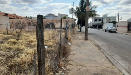 Terreno à venda em Jardim Embaré, São Carlos, SP