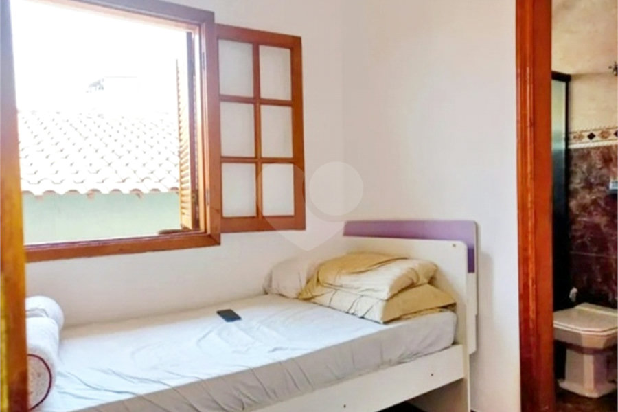 Casa à venda com 4 quartos, sendo 3 suítes, em Parada Inglesa, São Paulo, SP