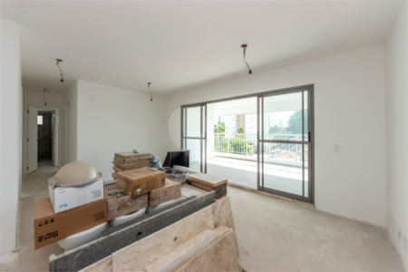 Apartamento à venda com 3 suítes em Vila Gomes Cardim, São Paulo, SP