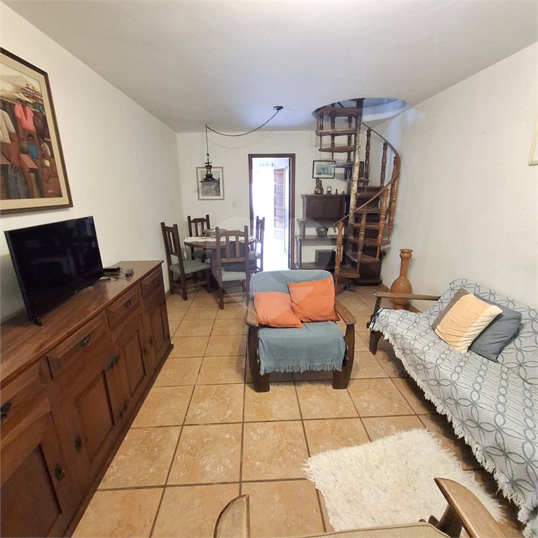 Sobrado à venda com 2 quartos em Alto da Boa Vista, São Paulo, SP