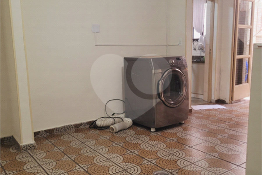 Sobrado à venda ou para alugar com 4 quartos, sendo 1 suíte, em Vila Gustavo, São Paulo, SP