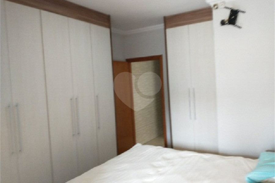 Sobrado à venda com 3 quartos, sendo 1 suíte, em Gopoúva, Guarulhos, SP