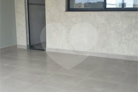 Casa à venda com 3 quartos, sendo 1 suíte, no condomínio Residencial Evidências, Indaiatuba - SP