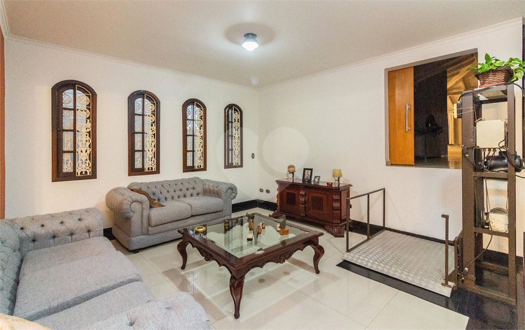 Casa à venda ou para alugar com 5 quartos, sendo 3 suítes, em Imirim, São Paulo, SP