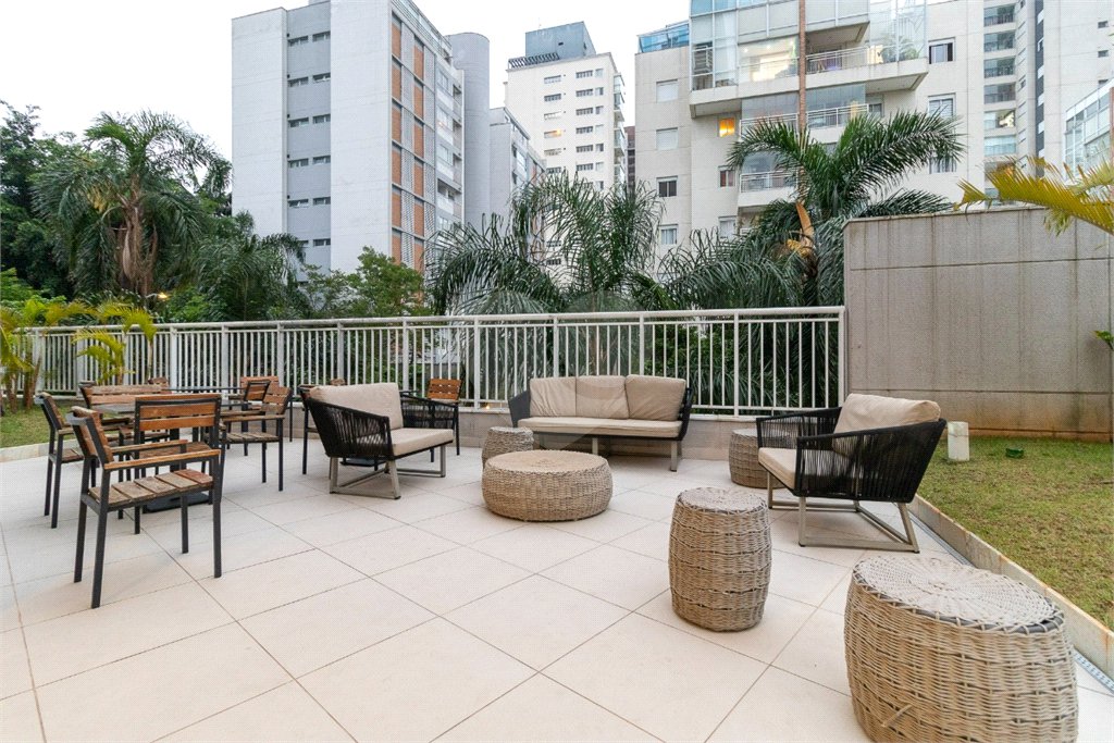 Apartamento à venda com 2 quartos, sendo 1 suíte, em Jardim Prudência, São Paulo, SP