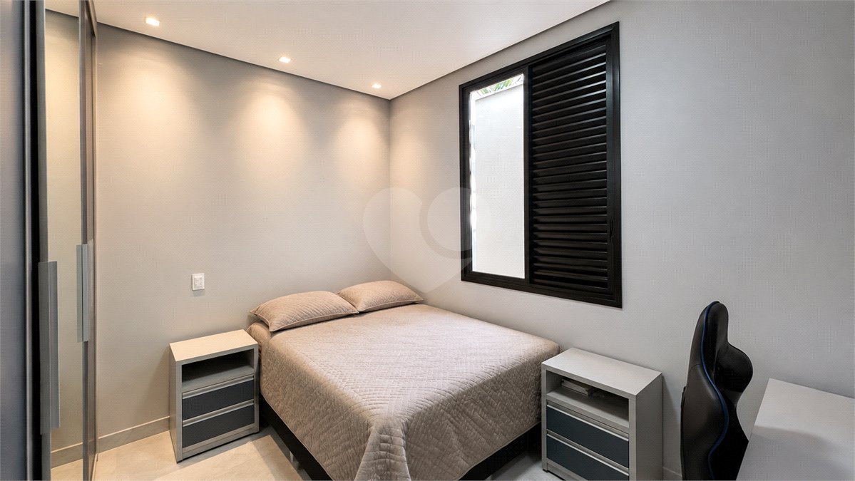 Casa à venda com 3 suítes no condomínio Florais da Mata, Várzea Grande - MT