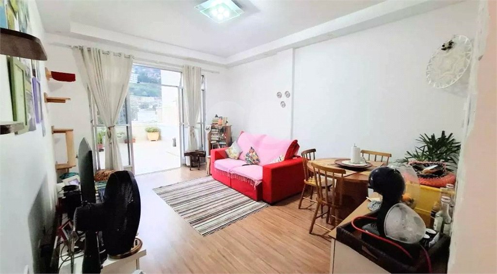 Apartamento à venda com 2 quartos, sendo 1 suíte,  em Tijuca, Rio de Janeiro, RJ