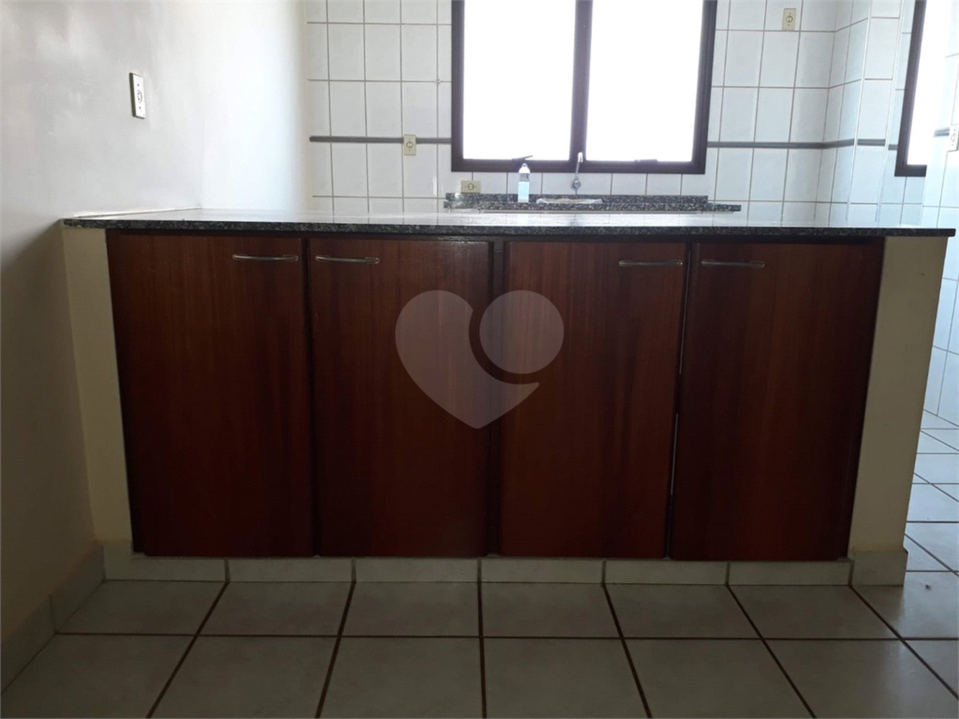 Apartamento à venda ou para alugar com 1 suíte em Jardim Ártico, Araraquara, SP