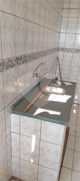 Apartamento à venda com 2 quartos em Cidade Tiradentes, São Paulo, SP