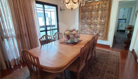 Apartamento à venda com 4 suítes em Vila Andrade, São Paulo, SP