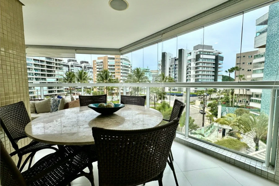 Apartamento à venda com 3 suítes em Riviera de São Lourenço, Bertioga, SP