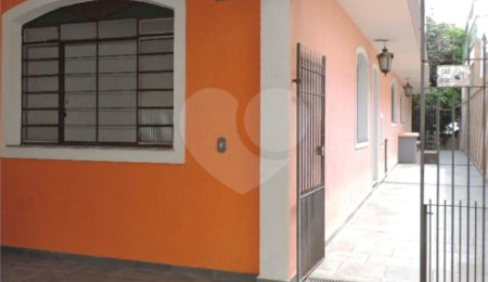 Sobrado à venda com 4 quartos em Vila Ipojuca, São Paulo, SP