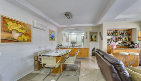 Apartamento à venda com 3 quartos, sendo 2 suítes,  em Santo Amaro, São Paulo, SP