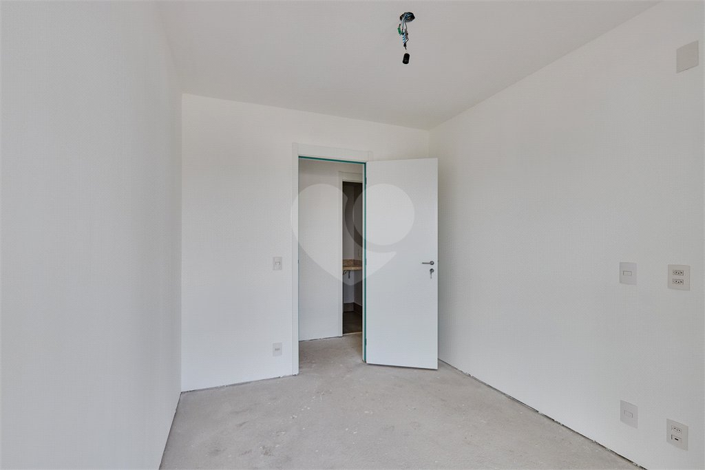 Apartamento à venda com 4 quartos, sendo 2 suítes, em Santo Amaro, São Paulo, SP