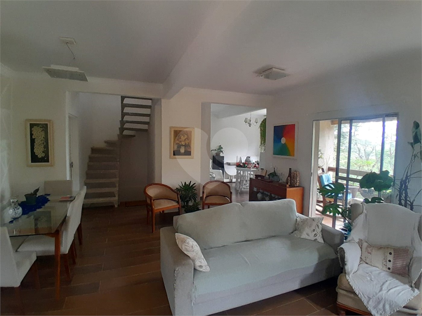 Sobrado à venda com 3 quartos, sendo 1 suíte, em Serra da Cantareira, Mairiporã, SP